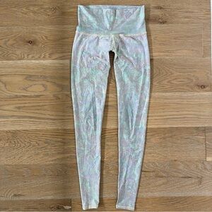 Teeki Pastel Opal Iridescent Print Leggings Hot Pant Yoga Tights